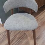 Desconto Exclusivo Coleção 18306 Valor do jogo com 6 cadeiras.